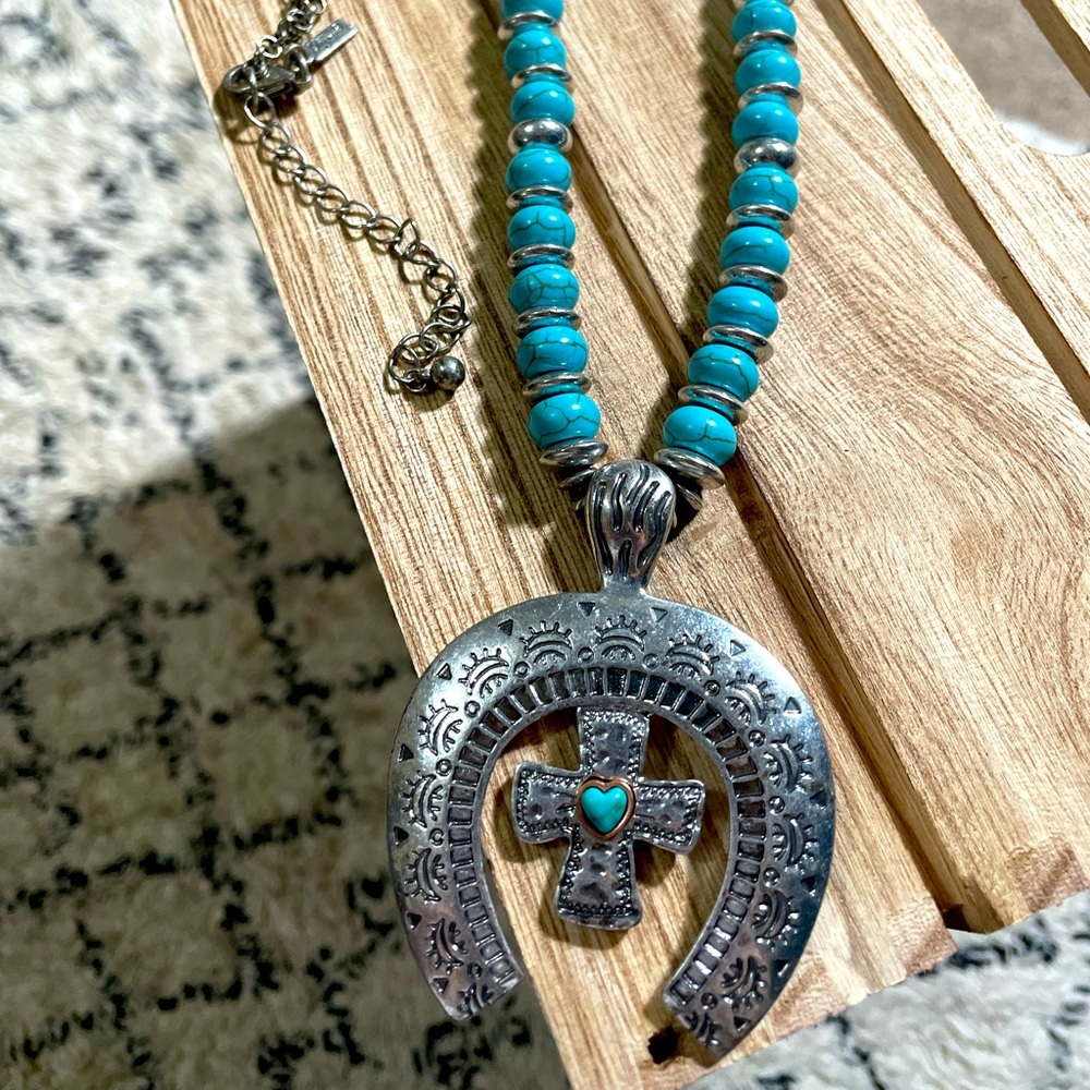 Shyanne Faux Turquoise pendant necklace
